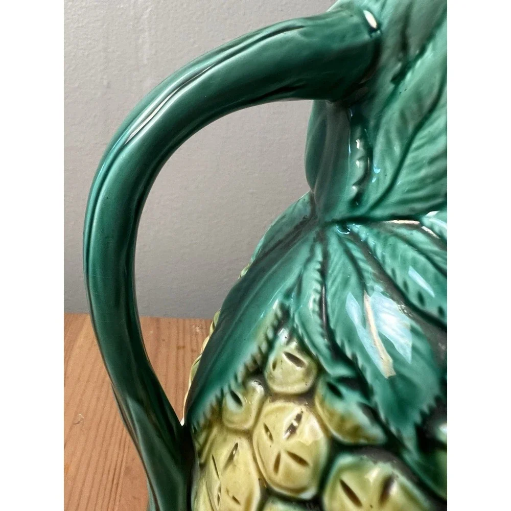 N/A vintage pineapple